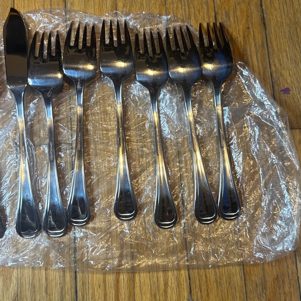 WMF Cromargan Fish Set 12pc 6 Knives 6 Forks Stainless Steel Silverware Korea - Picture 6 of 7